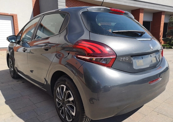 Peugeot 208 cena 14500 przebieg: 111180, rok produkcji 2016 z Świątniki Górne małe 211